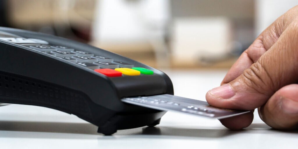 máquina de cartão de crédito para autônomo - Reprodução Canva Pro