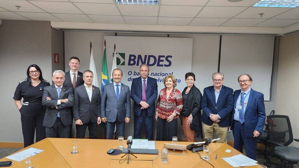 Brasilia-reuniao-BNDES