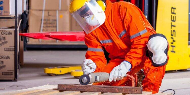 Mais de 150 mil refugiados e migrantes estão empregados no mercado de trabalho formal no Brasil 16 refugiados-trabalho-Brasil (1)