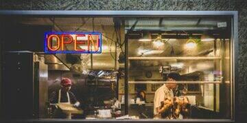 Mais de 3,8 milhões de empresas foram abertas em 2023