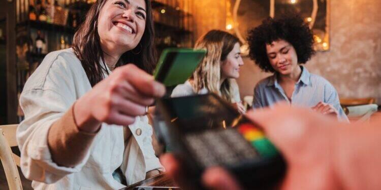 Biz e 99 fecham parceria para benefícios flexíveis