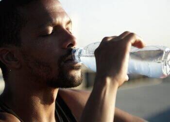 Médico do Trabalho dá dicas para quem enfrenta o calor