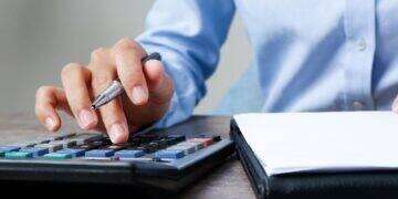 Precatórios, pensões e aposentadorias devem impulsionar economia em 2024