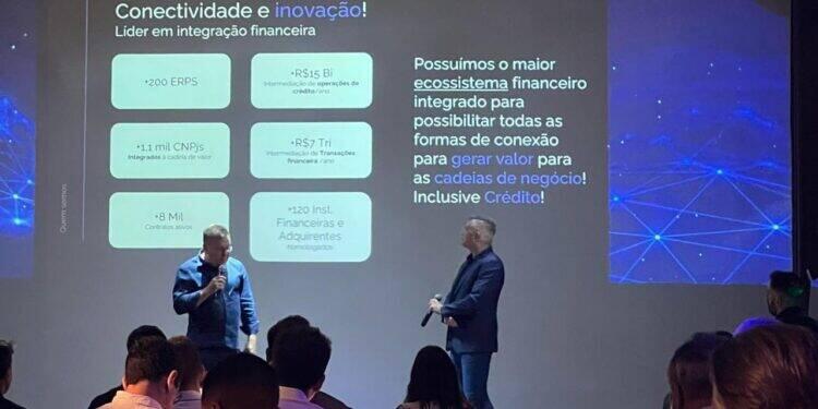 Empresas de tecnologia e serviços financeiros firmam acordo