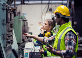 Índice de evolução da produção industrial aponta queda