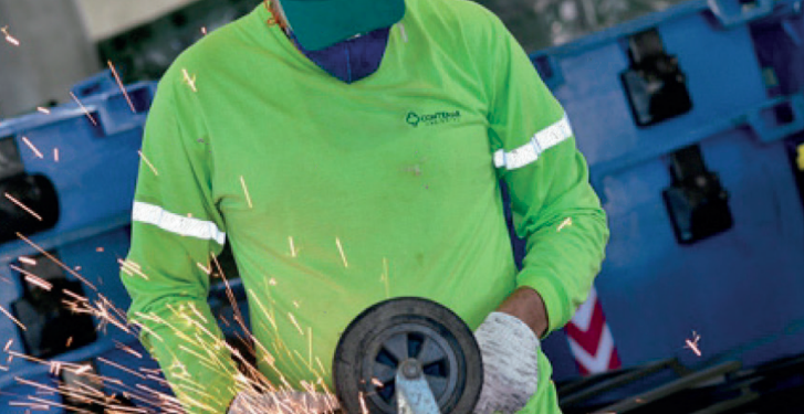 Manutenção de contentores promovem a gestão de resíduo 16 Manutenção de contentores promovem a gestão de resíduo