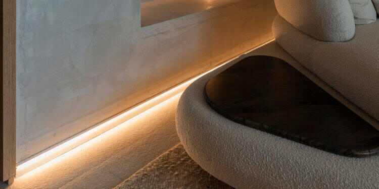 Vivix e Santa Luzia celebram prêmio na Expo Revestir 16 Vivix e Santa Luzia celebram prêmio na Expo Revestir