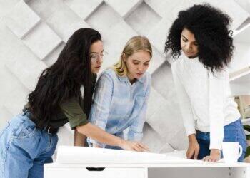 Executivas incentivam liderança feminina no mercado