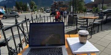 Nômades digitais e modelo crowdwork têm ganhado mais adeptos