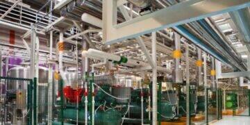 Confiança do Empresário Industrial permanece estável