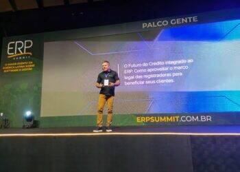 Crédito: presidente da Nexxera palestra no ERP Summit 2024