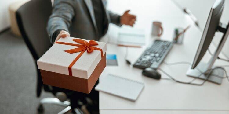 Brindes: marketing promocional é opção para empresas do país 16 Brindes: marketing promocional é opção para empresas do país