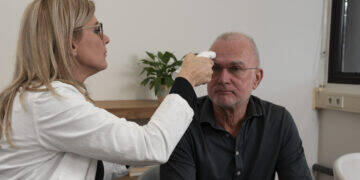 Termômetros de artéria temporal são destaque na Hospitalar 3 Termômetros de artéria temporal são destaque na Hospitalar