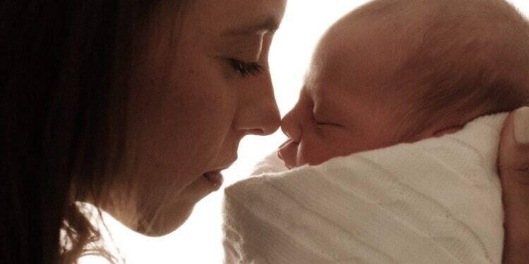 Mês das Mães: empresa de SC comemora sucesso da licença-maternidade estendida