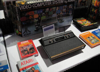 Autor Jorge Neto lança livro sobre a indústria do videogame