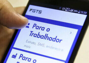 Antecipação de FGTS oferece condições específicas