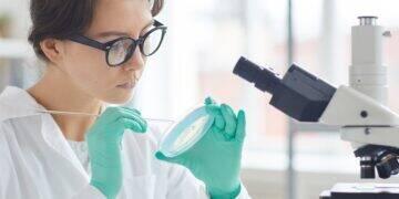 Nanotecnologia ganha espaço no mercado de cosméticos