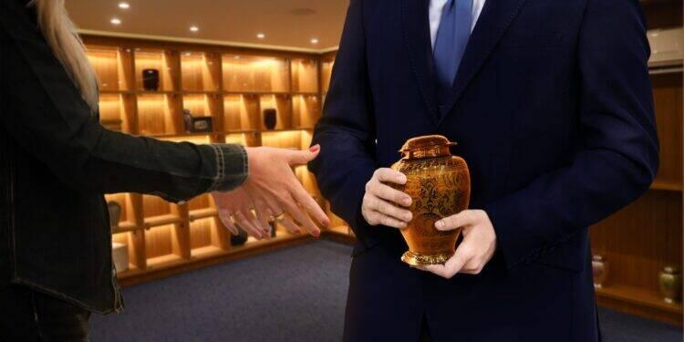 Apesar dos mitos, processo de cremação é complexo e seguro 16 Apesar dos mitos, processo de cremação é complexo e seguro