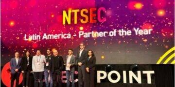 Grupo NTSec é recebe prêmio de parceiro do ano LATAM na premiação do CPX 2024 3 Grupo NTSec é recebe prêmio de parceiro do ano LATAM na premiação do CPX 2024