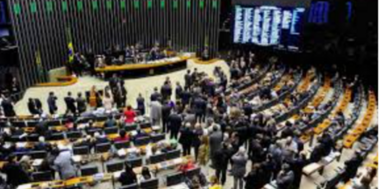 Congresso Nacional se posiciona a favor do fisco 16 Congresso Nacional se posiciona a favor do fisco