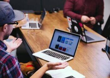 Startups enfrentam queda de investimento global