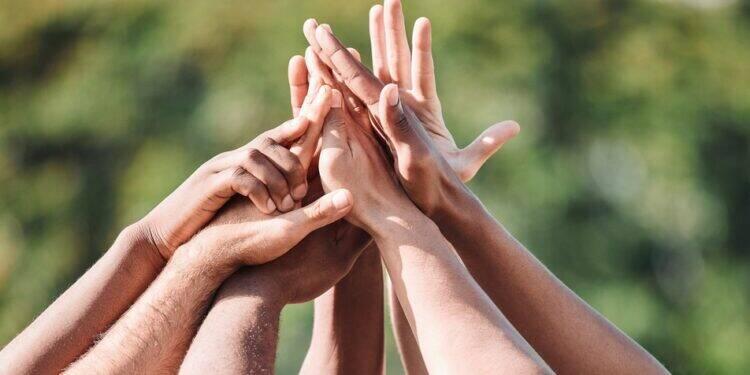 Setores público e privado se unem no apoio às vítimas do RS 16 Setores público e privado se unem no apoio às vítimas do RS