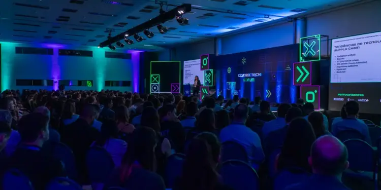 Tecnologia e inovação para capacitar profissionais do comex 16 Tecnologia e inovação para capacitar profissionais do comex