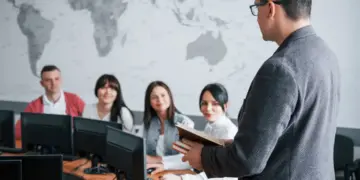 Rankings de MBA globais e Mestrados de Negócios da QS 2025: reveladas as melhores escolas de negócios do mundo