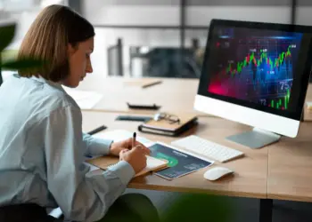 Número de mulheres que fazem day trade quintuplica em 3 anos