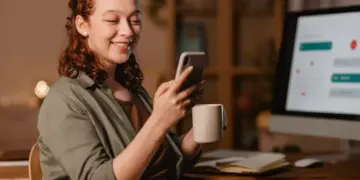 IA mapeia gostos e hábitos e envia notificações via celular para convencer consumidores de compra