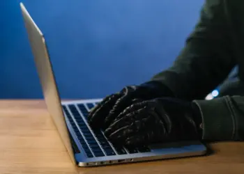 Fraude na Black Friday: Instituto alerta para os golpes mais comuns