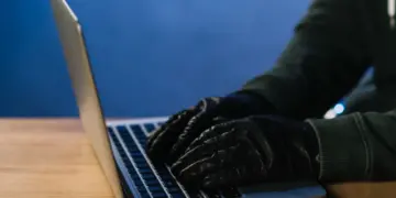 Fraude na Black Friday: Instituto alerta para os golpes mais comuns