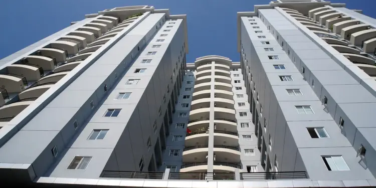 condominium-2811643_1280