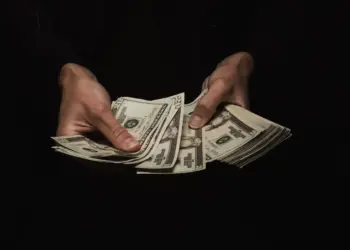 dolar-hoje-entenda-impactos (1)