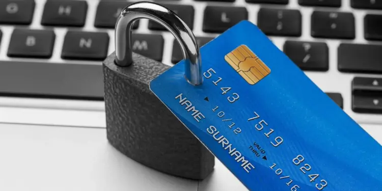 Negócios que utilizam cartões de crédito têm até março para implementar novas medidas de segurança digital 16 CARTAO