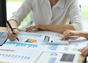 Renda variável estudo de oportunidades em mercados de maior volatilidade
