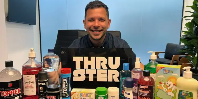 Cenário de incertezas não deve interromper o crescimento do varejo em 2025 Thiago Duarte Designer grafico