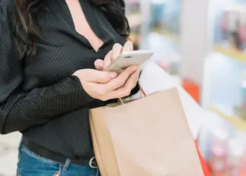 Confiança do consumidor recua no mês de janeiro