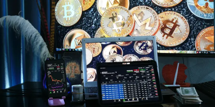 Criptomoeda em pauta: posse de Trump eleva cotação e acende alerta em investidores criptomoeda posse trump