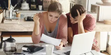 Está no vermelho? Veja 5 dicas de gestão financeira para pagar suas dívidas em 2025 1 Está no vermelho? Veja 5 dicas de gestão financeira para pagar suas dívidas em 2025