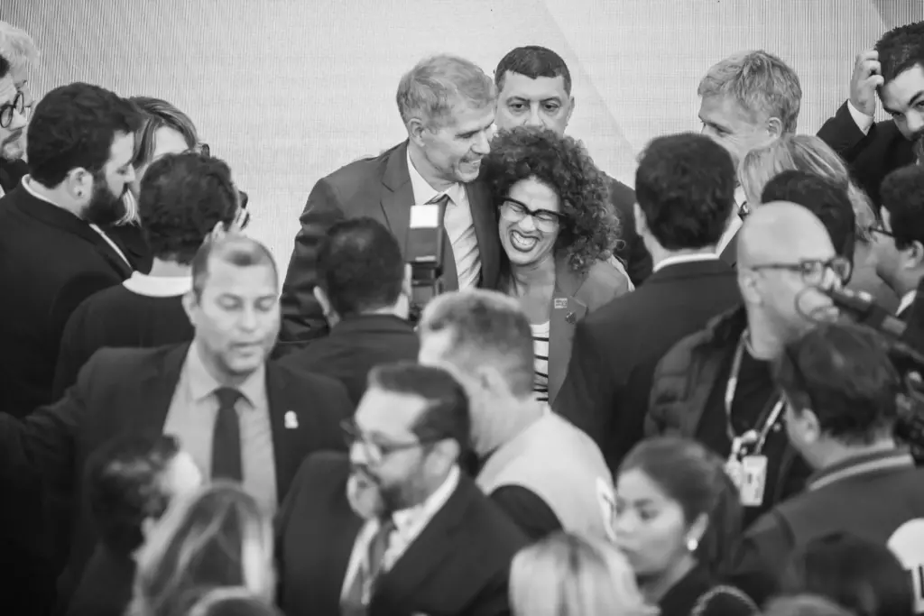 Funarte dá boas-vindas ao novo ministro da Secretaria de Comunicação Social Sidônio Palmeira presidenta da funarte maria marighella na posse do novo secretario de comunicacao sidonio palmeira filipe araujo minc