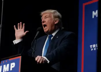 O Retorno Triunfal de Donald Trump: O 47º Presidente da América 16 trump-retorno-America (1)