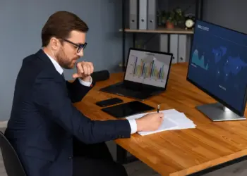 Investidores que ganharam dinheiro com Forex em 2024 precisam declarar imposto em 2025