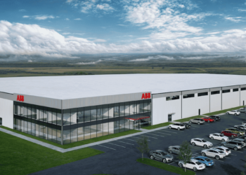 ABB Anuncia Investimento de US$ 120 Milhões nos Estados Unidos para Expansão de Produção de Eletrificação
