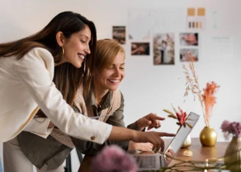 Sicredi fortalece o empreendedorismo feminino através de programas locais com foco no segmento, soluções financeiras e capacitação 19 Sicredi fortalece o empreendedorismo feminino através de programas locais com foco no segmento, soluções financeiras e capacitação