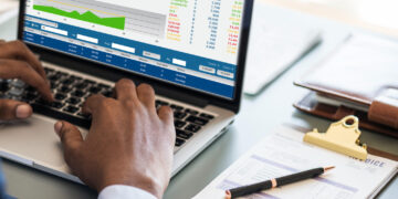 Aumento na Vigilância do Sistema Financeiro Brasileiro com Novas Regras da Receita Federal 1 Aumento na Vigilância do Sistema Financeiro Brasileiro com Novas Regras da Receita Federal