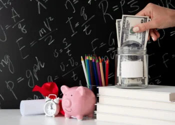 Planejar e Ade Sampa promovem clínicas e workshops gratuitos de educação financeira para empreendedores