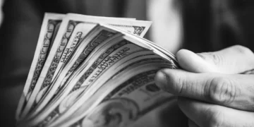 Tarifas de Trump Podem Desencadear Recessão Global, Afirmam Especialistas à Revista Capital Econômico 1 Tarifas de Trump Podem Desencadear Recessão Global, Afirmam Especialistas à Revista Capital Econômico