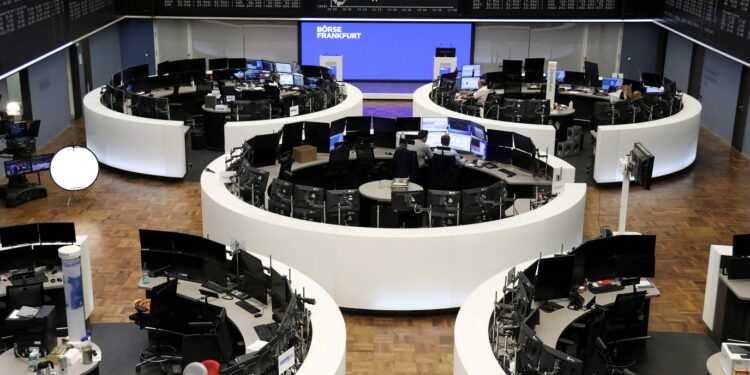 Ações europeias sobem em 3 semanas com distensão EUA-China 14 Bolsa de Frankfurt, Alemanha
30/07/2021
REUTERS