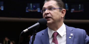 Anistia pode beneficiar condenados como Bolsonaro, alerta PL 1 Anistia pode beneficiar condenados como Bolsonaro, alerta PL